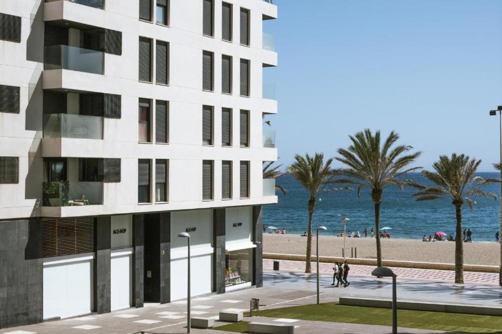 Expoholidays - Primera Linea De Playa Villapepita Parking Gratis Almeria Exterior photo